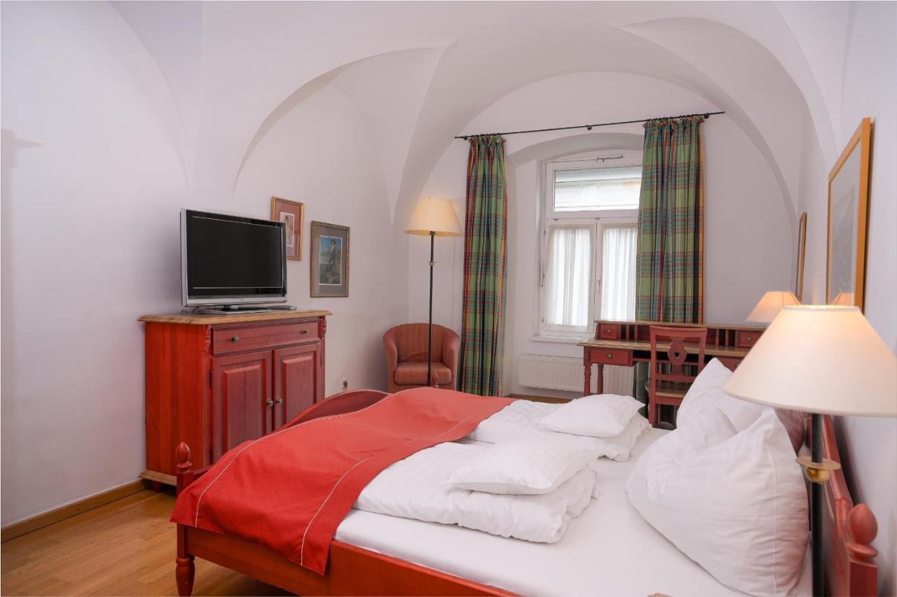 Gasthof Zum Greif Leoben  Exteriör bild